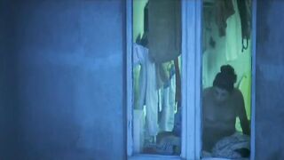 Malgorzata Neumann, Anna Bielecka naked - Korytarz (2004) lusty & peeping scenes