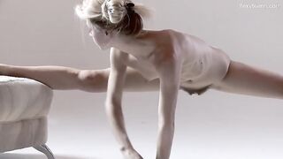 Amazing Stretching from Naked Gymnast-Girl