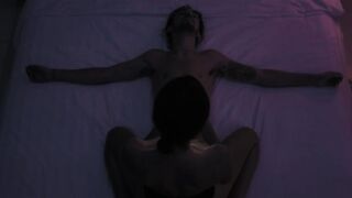 Cassandra Naud, Emily Tennant, Sara Canning - Influencer (2022) Hot bikini & Nude Sex movie scenes