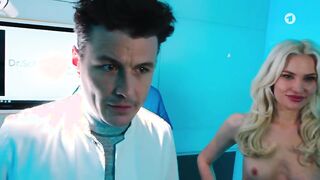 Charlotte Louise Steinborn nude - Faltenfrei (2021) nude movie video