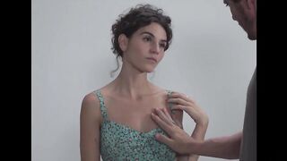 Joana Vilapuig, Mireia Vilapuig sexy - Selftape s01e01-06 (2023) erotic scene