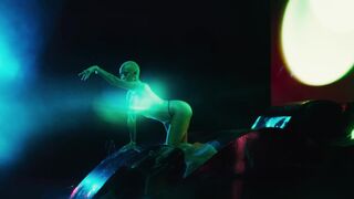 Doja Cat nude - Attention (2023) hot music clip