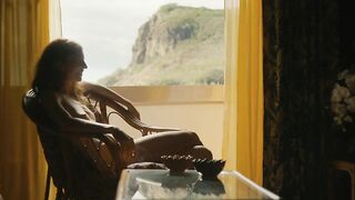 Émilie Caen naked - Hawaii (2023) full frontal scene