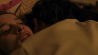 Rebecca Marder sex - De grandes espérances (2022) sex scene