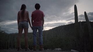 Ana Clara Castañón topless - Dos Cactus (2020)