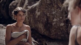 FULL FRONTAL & HOT LESBIAN KISS SCENE with Morgane Line Vallée nude, Margot Naviaux - Ondes Solitaires (2020)