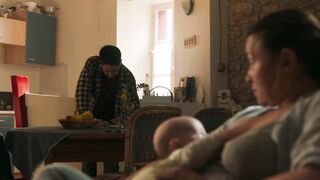 Soko nude, Noémie Merlant - A Good Man (2020) Lesbian Movie