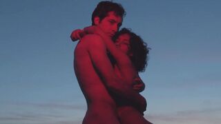 Naked Performance Video - Ave paraíso (2019)