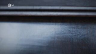 Alice Dwyer, etc - Herr und Frau Bulle s01e01 (2018)