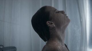 Jasna Fritzi Bauer, Stephanie Amarell nude - Abgeschnitten (2018)