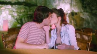 Letícia Roza sexy - Paranoia Doce (2018) hot scene