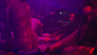 Miley Cyrus Hot - Nothing Breaks Like a Heart (2018)