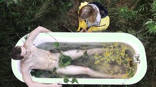 Laurie Babin sexy - Solitude (2017) hot movie video