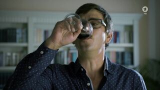 Lisa Maria Potthoff - Trugspur - Der Usedom-Krimi (2017) hot movie scene