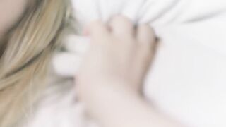 Anna-Maija Tuokko nude - Kaikki hyvin, Pekka (2016) hot cunnilingus scene