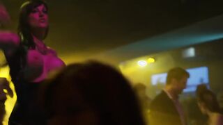 Berrak Tüzünataç sexy, Laura Klemm nude, Roni Zorina - Tschiller Off Duty (2016)