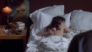 Carole Laure, Marie Dubois nude - La menace (1977) retro erotic