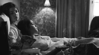 Esther Garrel - Astragal (L'astragale) (2015) hot movie video