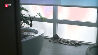 MERAMAID NUDE SCENE - Eva Dewaele - Marmorera (2007)