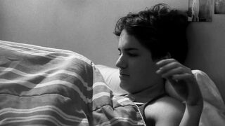 Sofia Botelho naked - Quando o Céu Desce ao Chão (2012)