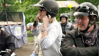 Ulrike Kriener nude - Nägel mit Köppen (2012)