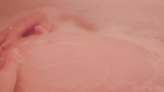 Auréliane Camps nude - Gestation S (2020)