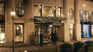 ChrisTine Urspruch hot - Einspruch, Schatz s01e01 (2023)