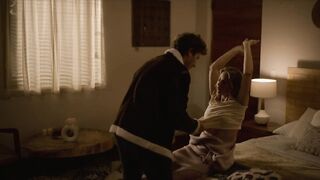 Ludwika Paleta sexy - Quieres ser mi... hijo (2023) erotic scene