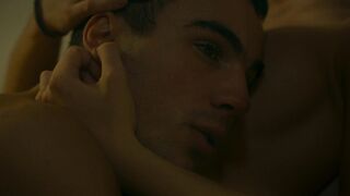 Candela González topless - Mi soledad tiene alas (2023)