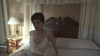 Megan Montaner nude - 30 Coins (30 Monedas) s02e02 (2023) CloseUp Sex Short Scene