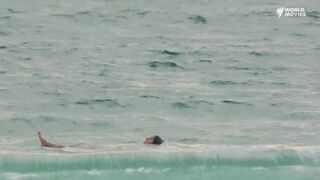 Nathalie Morris, Hannah Lynch sexy - Petrol (2022) hot scenes