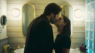 Carla Campra nude, Macarena Gómez sex scene - Holy Family (2023)