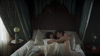 Laura Benanti sexy - The Gilded Age (2023) s02e04