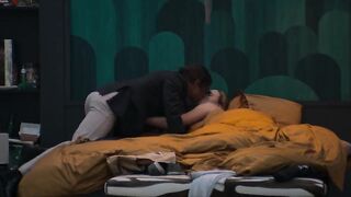 Zoé Marchal, Lewkowski Yovel sexy - Nouveaux riches (2023) Hot Scenes