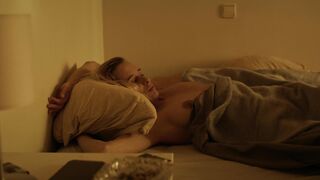 Bedroom Nudity Scene | Olivia Baglivi Topless | Suelta (2022)