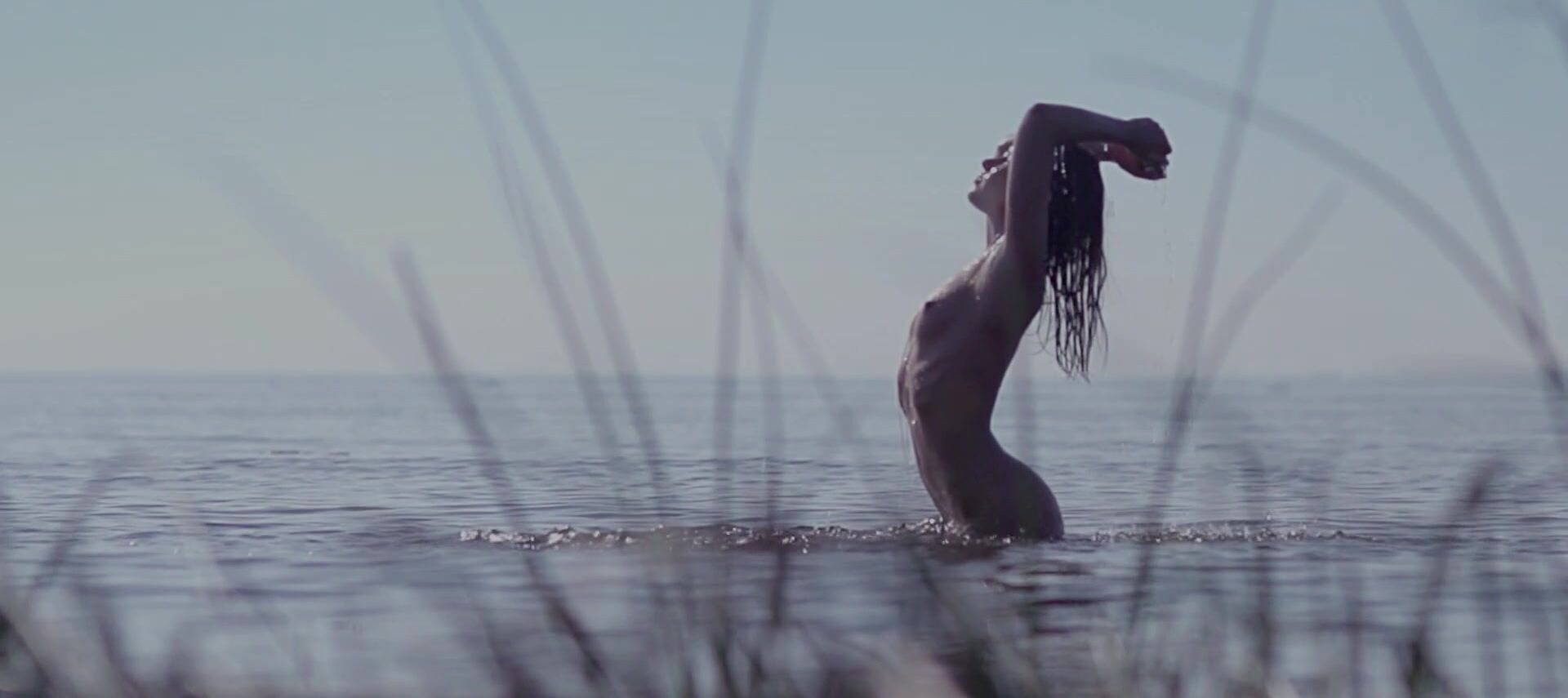 Topless Outdoors ❥ Warm Bay