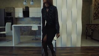 Short Nude Film ❣️ Taya Vais ❣️ Knock