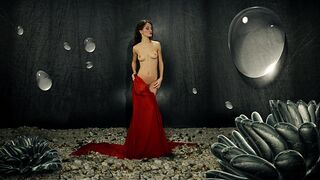 Nude on Stage ❥ Brunette Arctic ❣️ Water Drops