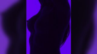 Topless Art Lady Footage ❣️ Gold, bliss and colors