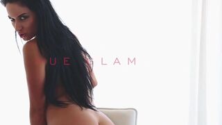 Short Nude ☉ Erotic on Music