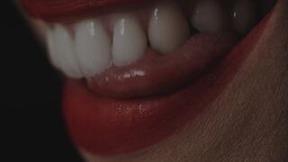 Topless Art ❥ Cut It