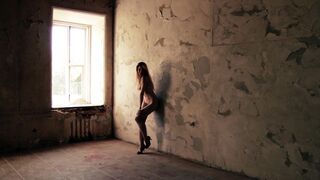 Nudity Art ❣️ Red beast