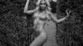 Naked Art Short ❣️ Silicone Blonde