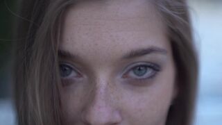 Erotic Art Lady ☉ Walk along the River