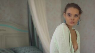 Erotic Art ❤️ Flash Lady