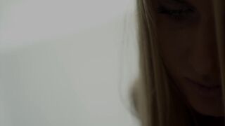 Nude on Stage ☉ OfSpring