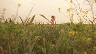 Topless Art Lady ❤️ Sun in the field 2