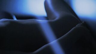 Topless Art ❤️ Hands Of Blue