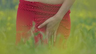 Topless Art Lady ❤️ Sun in the field