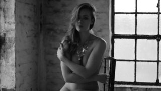 Full Frontal ❥ Sexy BW Lady